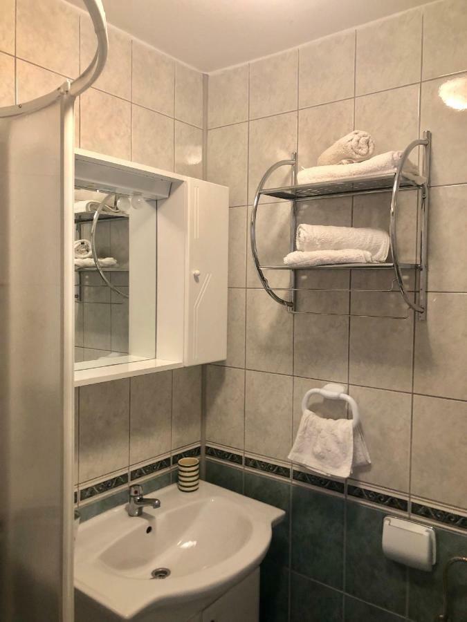 Apartmani Leona Bibinje Eksteriør bilde
